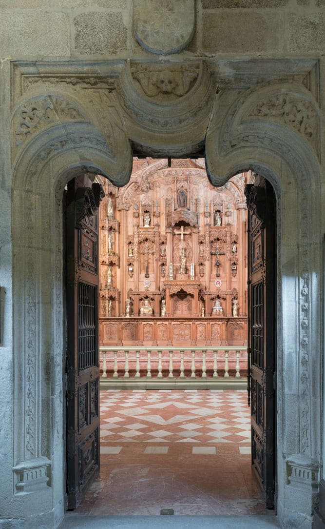 Entrada a la Capilla de las Reliquias.