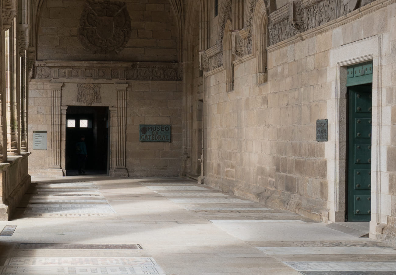 Entrada al Museo de la Catedral y al Tesoro