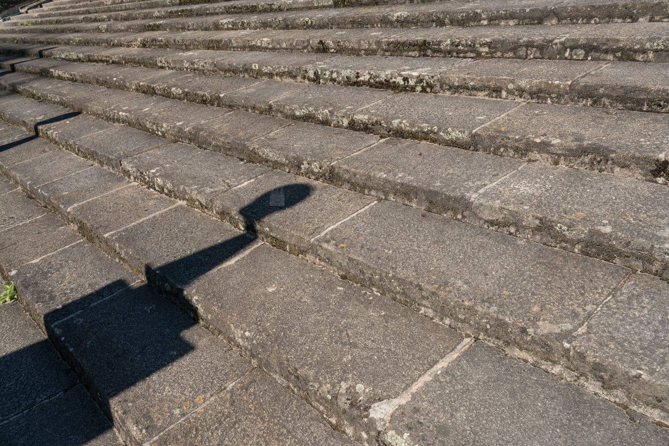 Las losas que forman las cubiertas de la Catedral como una terraza escalonada