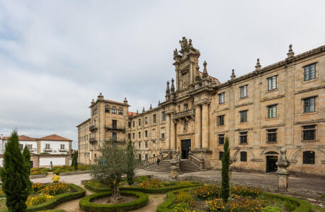 Monasterio de San Martín Pinario. By Diego Delso