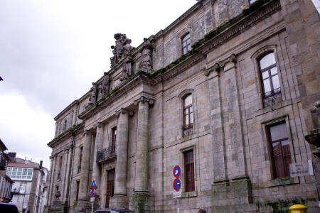 Fachada da Facultade de Xeografía e Historia. De Iago Pillado 