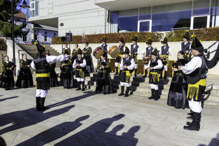Banda de Gaitas. Por Bene Riobó.